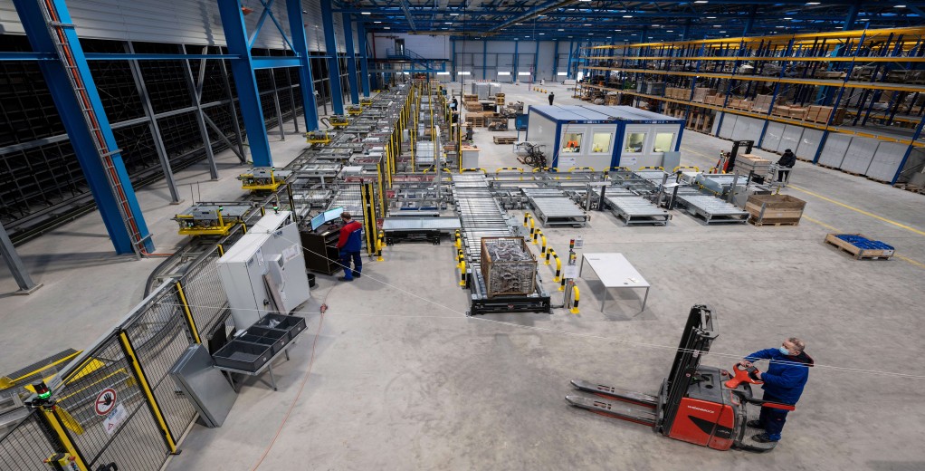 mw_logistikzentrum_kommissionierung_dh33936