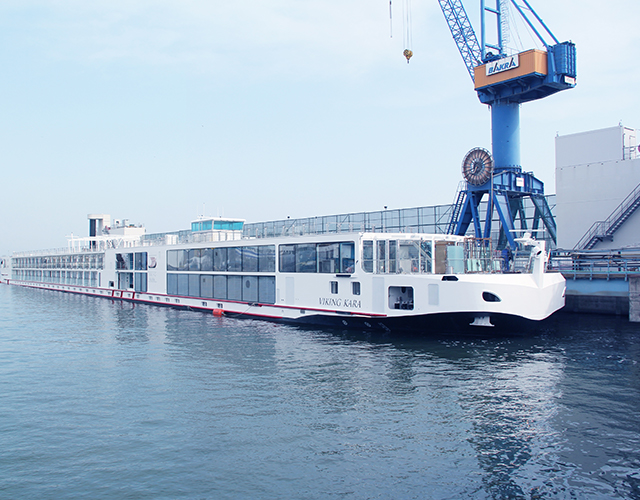 Viking Longships Neptun Werft