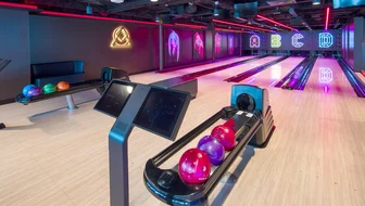 Ultra Lounge Bowling