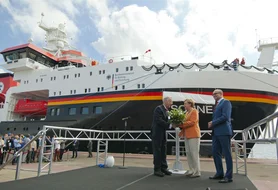 Christening Research Vessel SONNE