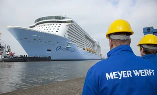 River Ems Conveyance of Ovation of the Seas