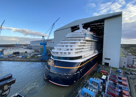Ausdocken der Disney Wish Ausdocken der Disney Wish