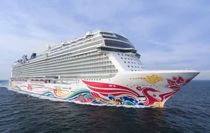 Norwegian Joy © Harald Hohenthal