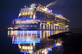River Ems Conveyance of Ovation of the Seas