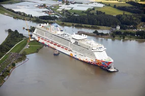 River Ems Conveyance of Genting Dream